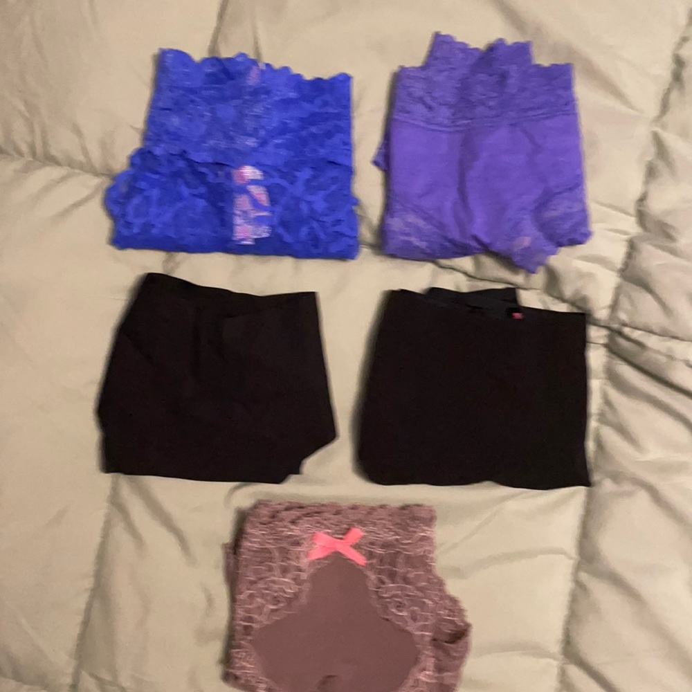 ❤️Five Brand new Victoria secret Panties. This is a sale! Grab before is gone!